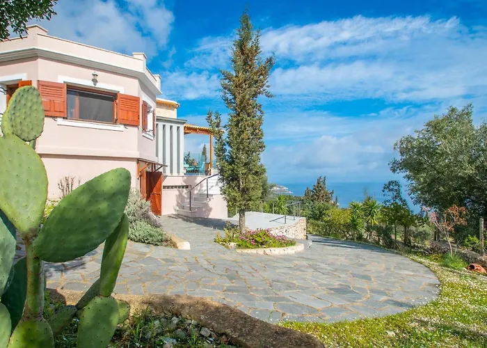 Dn Beach Coast Villa By \